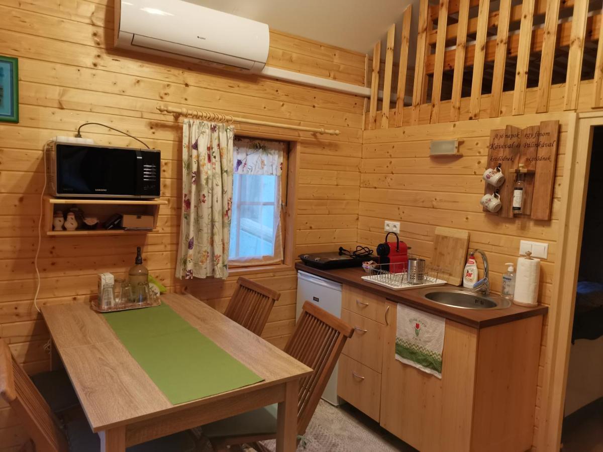 Novak Porta Vendeghaz-Tab, Zala Apartment Exterior foto