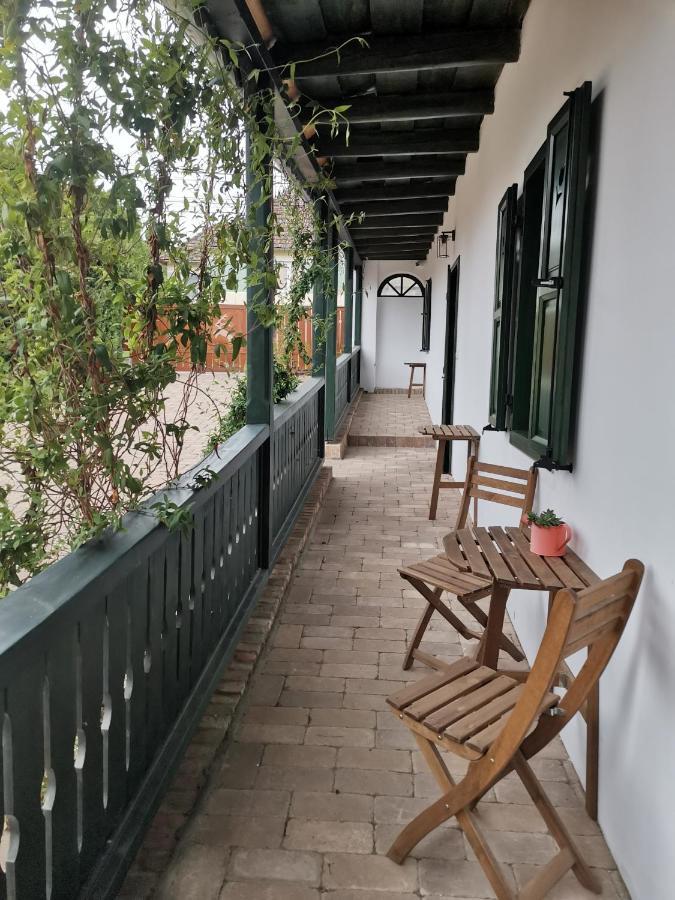 Novak Porta Vendeghaz-Tab, Zala Apartment Exterior foto